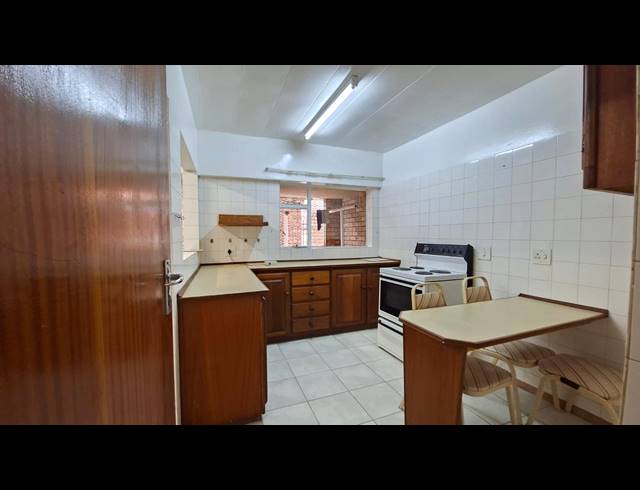 3 BEDROOM APARTMENT TO LET IN POTCHEFSTROOM CENTRAL